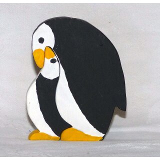 Holzpinguin mit Küken 08