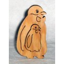 Holzpinguin mit Küken 11