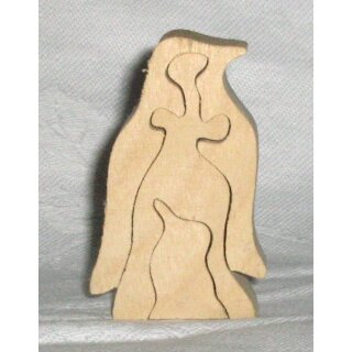 Holzpinguin mit Küken 13